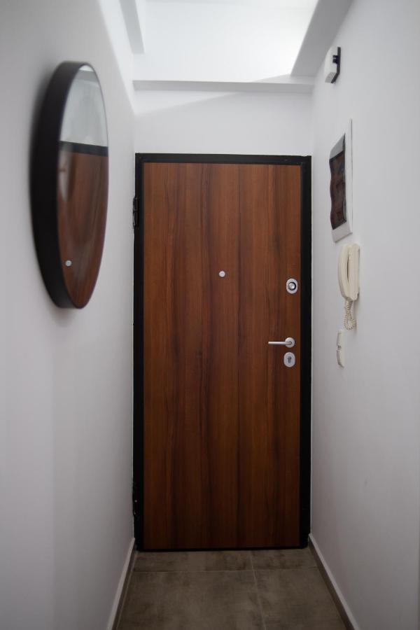 Black Pearl Apt In Koukaki Афины Экстерьер фото