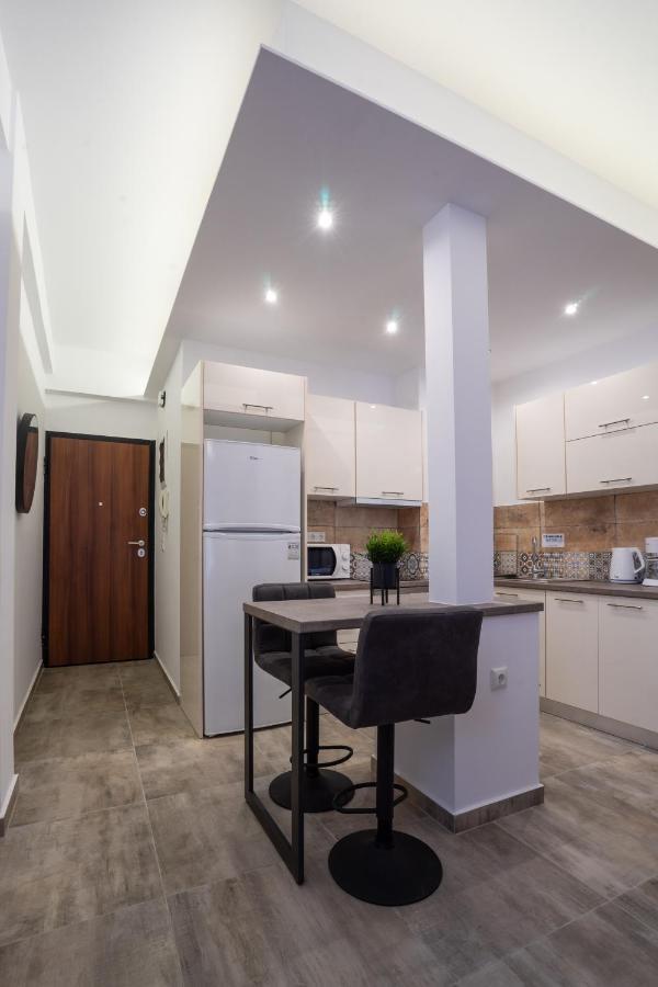 Black Pearl Apt In Koukaki Афины Экстерьер фото